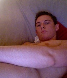 Boys with Phones 20 5dcb5ed236a5c.jpg