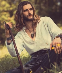 Luscious Locks 14 5dccae785ef98.jpg