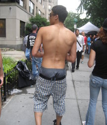 Saggin' 9 5dccafd410c8a.jpg