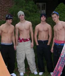 Saggin' 9 5dccb0b243c51.jpg