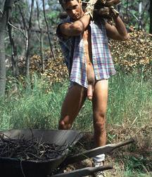 A Little Bit Country 24 5dcf30b08c555.jpg