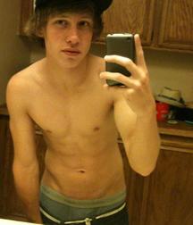 Saggin' 10 5dd2e4cd9d456.jpg