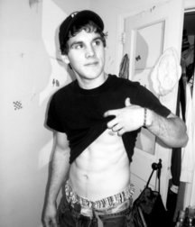 Saggin' 10 5dd2e506a6535.jpg