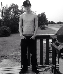 Saggin' 10 5dd2e51eea92e.jpg