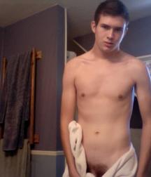 Boys with Phones 21 5dd2e6f4e3b4d.jpg