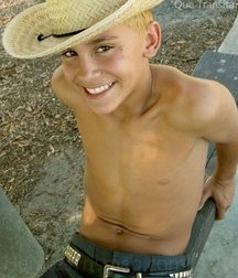 Saggin' 11 5dd5e2f160e8b.jpg