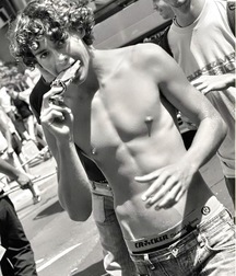 Saggin' 11 5dd5e30eb229d.jpg