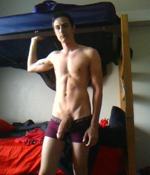 Boys with Phones 22 5dd73bceb87e4.jpg