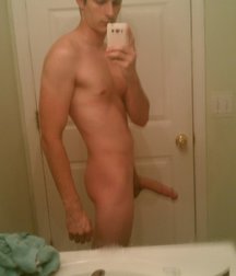 Boys with Phones 22 5dd73bd12fe3f.jpg