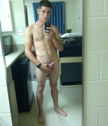 Boys with Phones 22 5dd73bfb7b9a6.jpg
