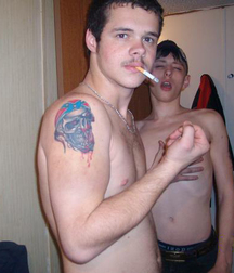 Life's a Drag 20 5dd974104a7a1.jpg