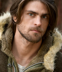 Luscious Locks 15 5dd97807278ff.jpg