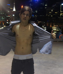 Saggin' 12 5dddd1afeee8d.jpg