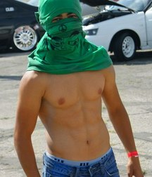 Saggin' 12 5dddd1c05fee4.jpg