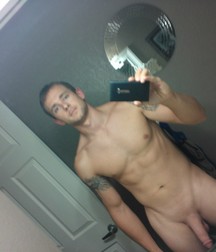 Boys with Phones 23 5dddd2dbe410f.jpg