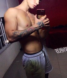Rude and Tattooed 20 5de08e8269b1f.jpg