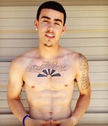 Rude and Tattooed 20 5de08fa9c7116.jpg