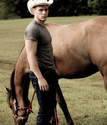 A Little Bit Country 27 5de317c523911.jpg