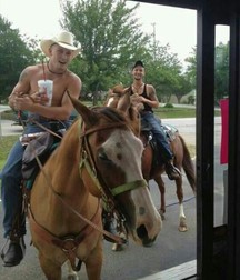 A Little Bit Country 27 5de317c9e05fc.jpg