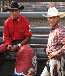 A Little Bit Country 27 5de318536809e.jpg