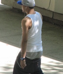 Saggin' 13 5de4614b2b07f.jpg