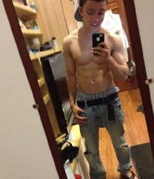Saggin' 13 5de4614e9b48e.jpg