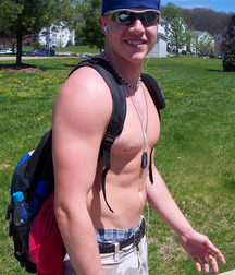 Saggin' 13 5de4617611d3f.jpg