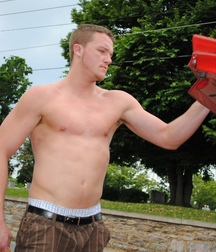 Saggin' 13 5de46196dac84.jpg
