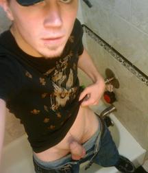 Boys with Phones 24 5de5b406d0977.jpg