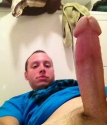 Boys with Phones 24 5de5b40a1d164.jpg