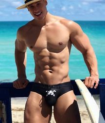 The Beauty of Men 5de9a3c42d9b1.jpg
