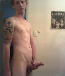 Boys with Phones 25 5deee956b55f3.jpg