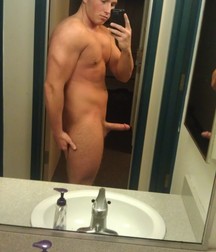 Boys with Phones 25 5deee96653137.jpg