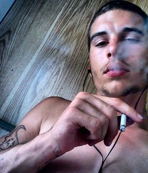 Life's a Drag 23 5df1a96660af8.jpg