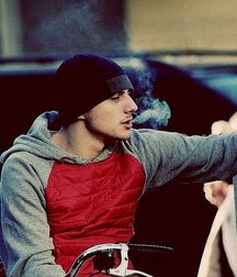 Life's a Drag 23 5df1a9a203a27.jpg