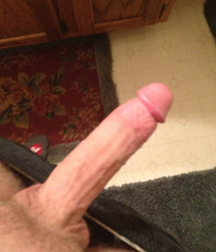 Boys with Phones 26 5df6ef9ccd363.jpg