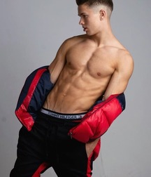 Saggin' 15 5df6f0860e9f2.jpg