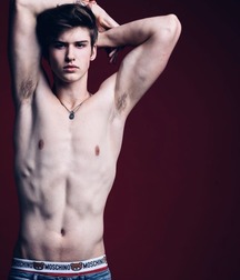 Saggin' 15 5df6f0878b156.jpg