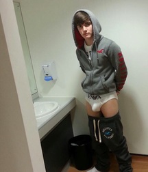 Tighty Whitey Boys 4 5df6f3cebc885.jpg