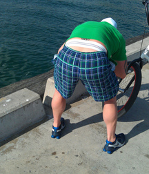 Butts and Holes 32 5df83eef99b85.jpg