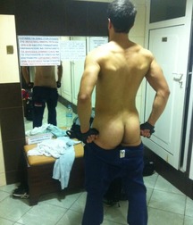 Butts and Holes 32 5df83f00accc5.jpg