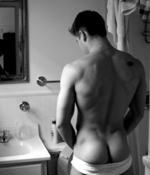 Butts and Holes 32 5df83f271299c.jpg