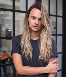 Luscious Locks 18 5df98a8c9dd92.jpg