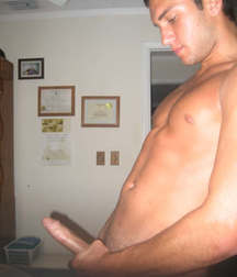 Boys with Phones 27 5dface547c30d.jpg