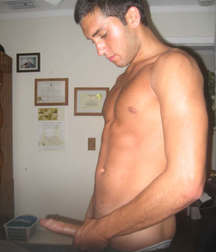 Boys with Phones 27 5dface5951259.jpg