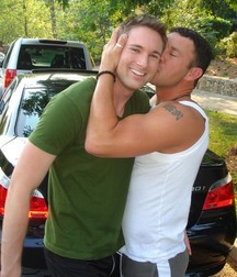Bromance 5e13e009d8799.jpg