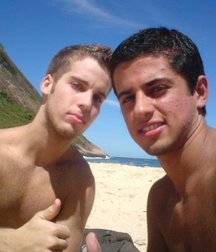 Bromance 5e13e00d21575.jpg