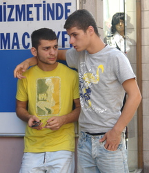 Bromance 2 5e1679873c6a7.jpg