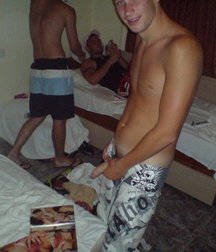 Boys with Phones 30 5e167bc144b01.jpg