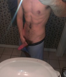 Boys with Phones 30 5e167beed09ce.jpg